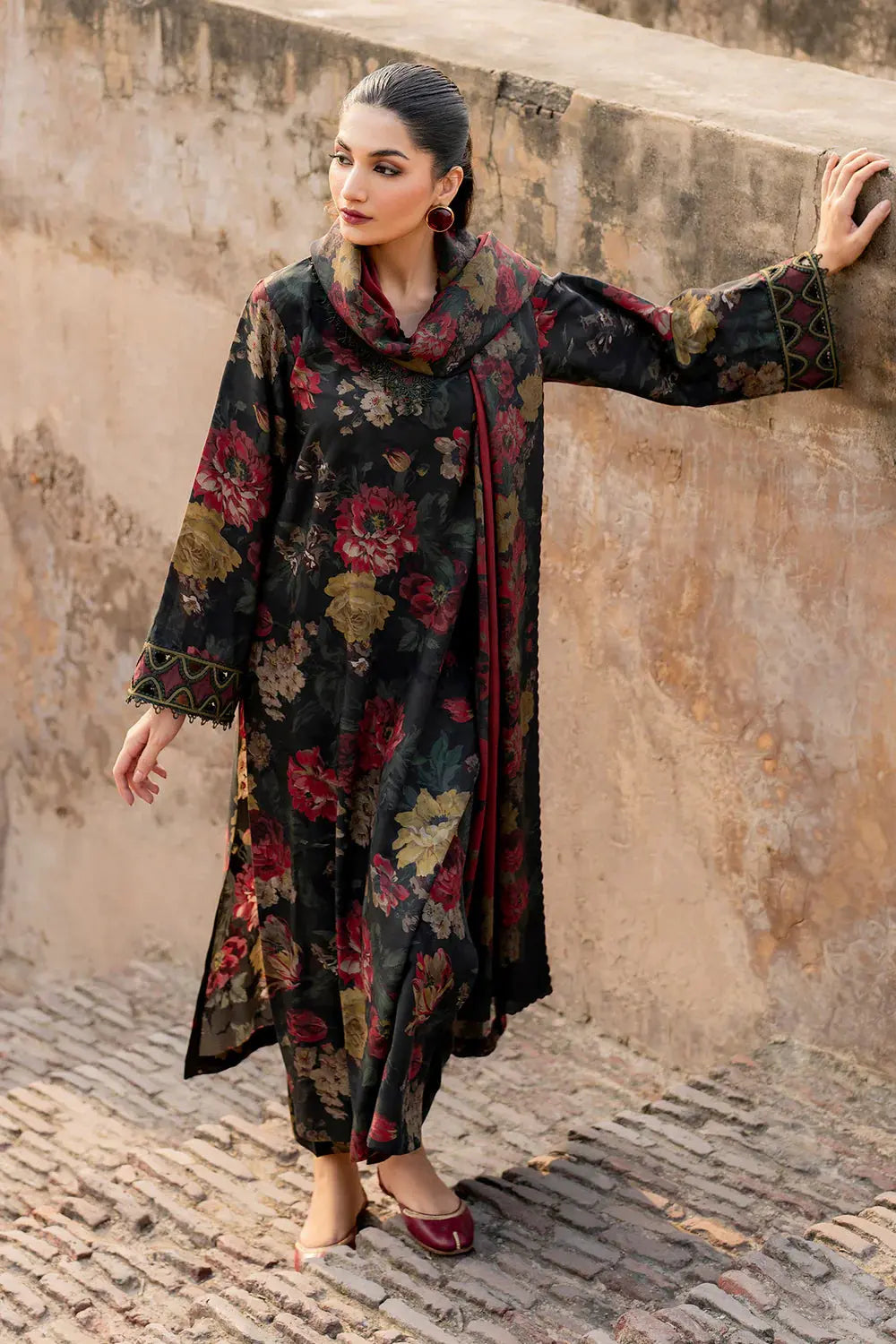 3 PCS Premium Linen Crimson Garden - Unstitched A#009 Kenari.Pk
