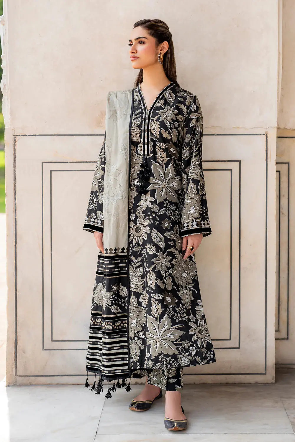 3 PCS Premium Khaddar Moonlit Flora - Unstitched A#010 Kenari.Pk