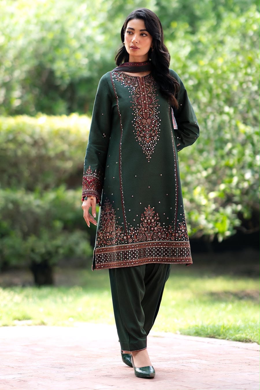 Jazmin Dhanak Premium Embroidered 3-Piece Unstitched Suit